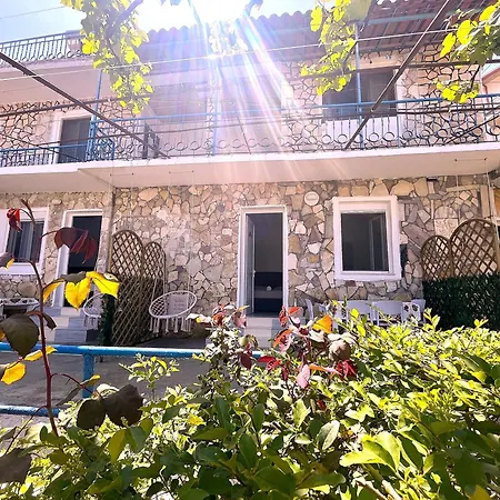 Quiet Blue 3* Vlorë