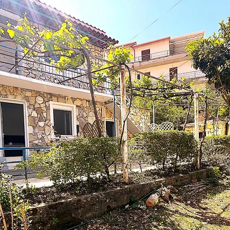 Quiet Blue 3* Vlorë