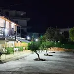Quiet Blue Apart Otel 3*