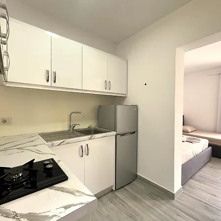 Hotel apartamentowy Quiet Blue Wlora