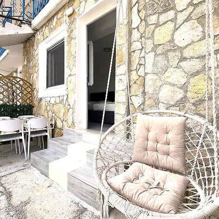 Quiet Blue Hotel apartamentowy Wlora