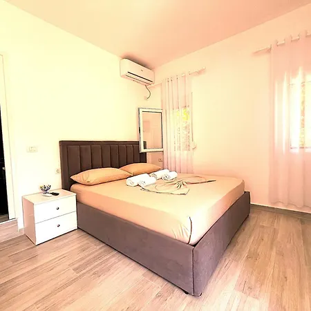 Hotel apartamentowy Quiet Blue Wlora