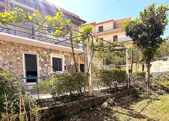 Quiet Blue 3* Vlorë